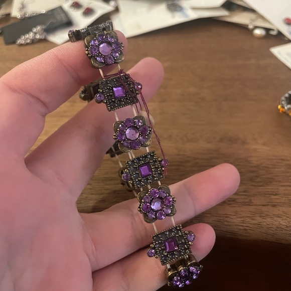 Set of 3 Stretching Bracelets. - Picture 7 of 9